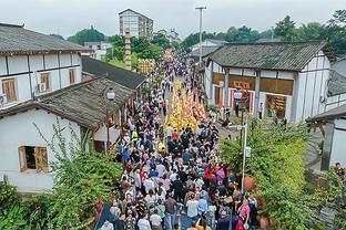 ?一战成名！中国香港前锋潘沛轩是谁？对国足梅开二度！00后！